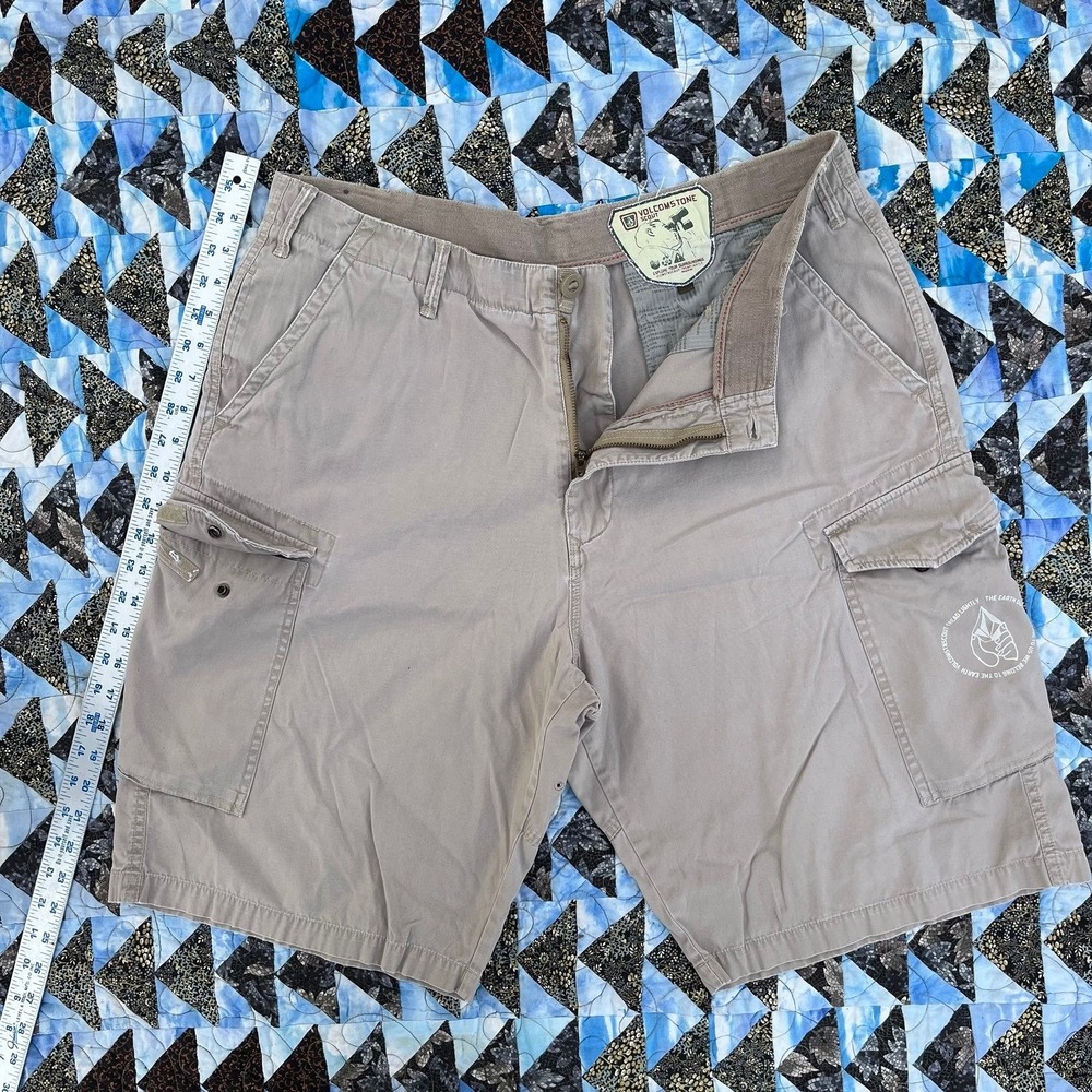 Y2K Khaki Volcom Stone cargo shorts
